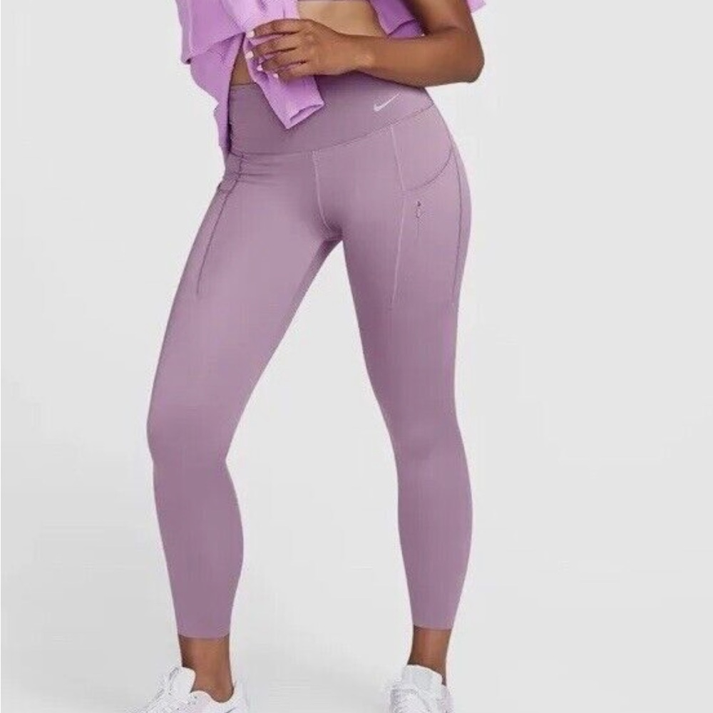 Nike GoWomen's Firm-Support High-Waisted Leggings with Pockets DQ5636-536